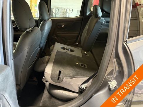 Certified 2022 Jeep Renegade Limited AWD/4WD image 23