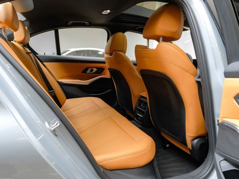 Used 2025 BMW 330i xDrive Sedan image 39