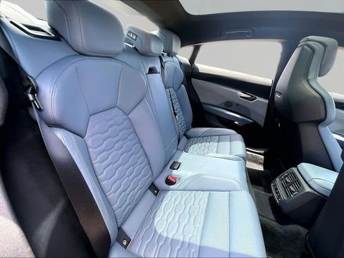 Used 2023 Audi e-tron GT Prestige w/ Prestige Package AWD/4WD image 29