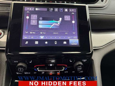 Used 2023 Jeep Grand Cherokee Altitude image 30