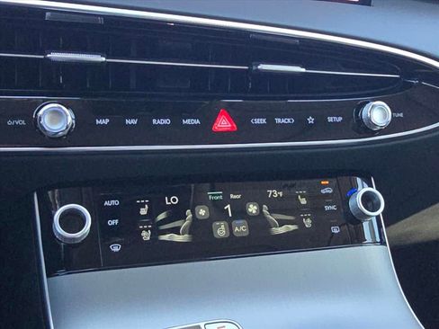 New 2026 Genesis GV70 2.5T Advanced image 4