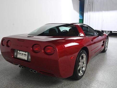 Used 2002 Chevrolet Corvette Coupe w/ Preferred Equipment Group2 RWD image 8