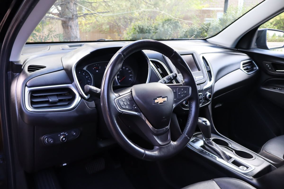 Used 2020 Chevrolet Equinox LT w/ Midnight Edition AWD/4WD image 15