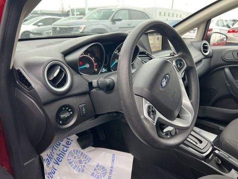 Used 2017 Ford Fiesta SE w/ Equipment Group 201A image 9