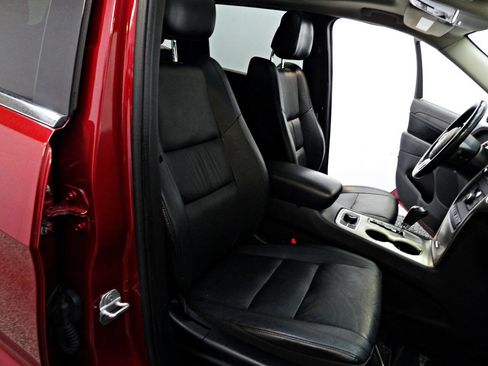 Used 2012 Jeep Grand Cherokee Laredo AWD/4WD image 16