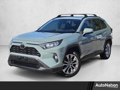 Used 2019 Toyota RAV4 XLE Premium w/ Phone Cable & Charge Package