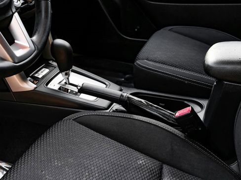 Used 2018 Subaru Forester 2.5i Premium image 26