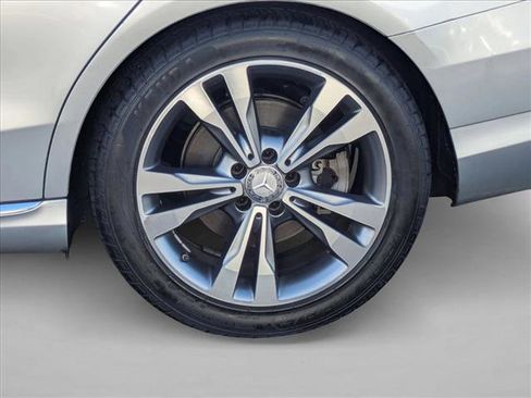 Used 2016 Mercedes-Benz C 300 Sedan image 22