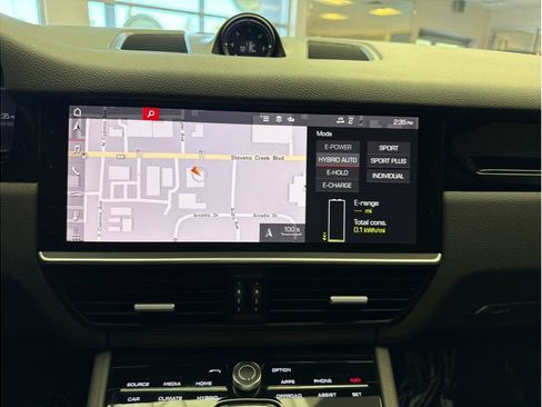 Used 2021 Porsche Cayenne E-Hybrid AWD/4WD image 20
