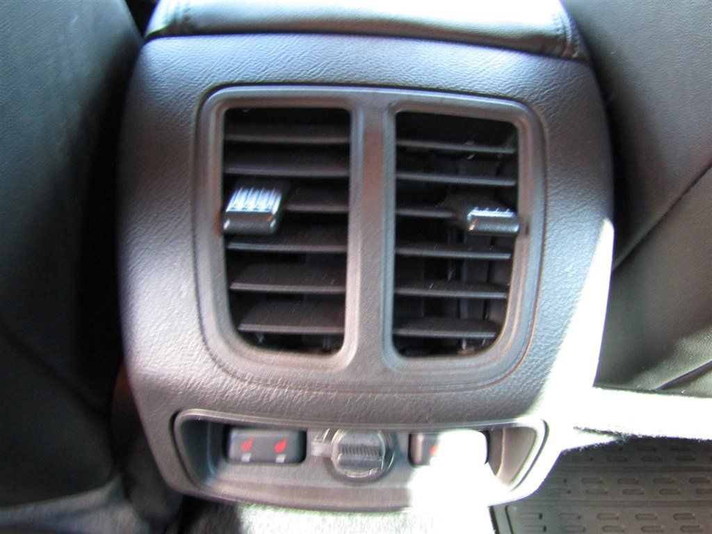 Used 2016 Ford Taurus SHO w/ Equipment Group 401A AWD/4WD image 22
