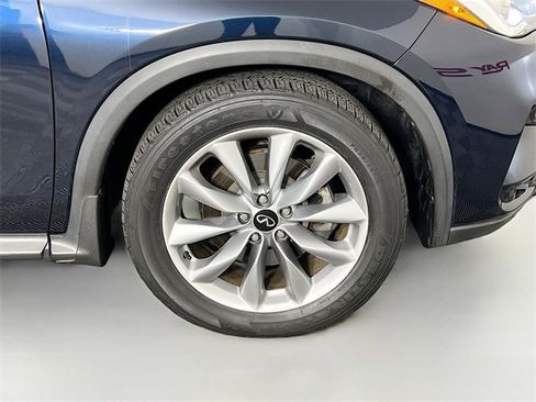 Used 2021 INFINITI QX50 Luxe image 39