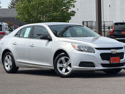 Used 2016 Chevrolet Malibu LS FWD image 2
