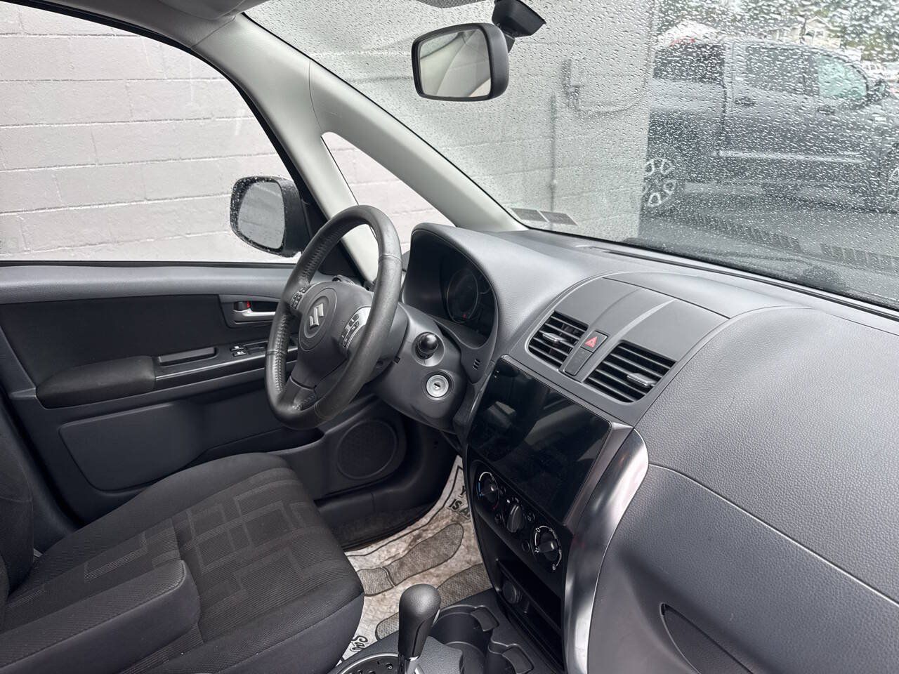 Used 2012 Suzuki SX4 Premium AWD/4WD image 25