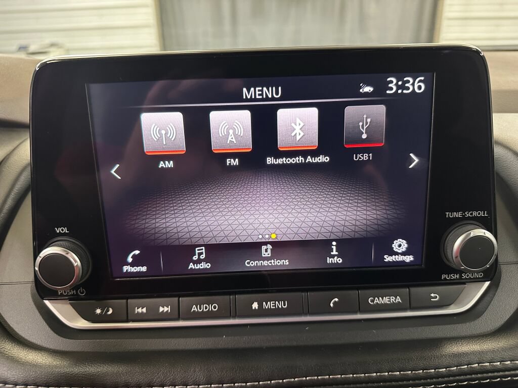 Used 2023 Nissan Rogue SV w/ SV Premium B Package AWD/4WD image 13