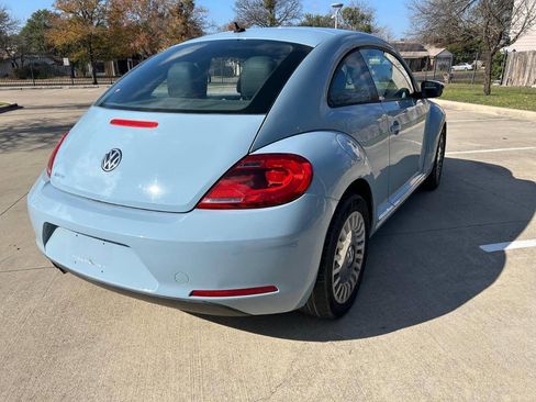 Used 2013 Volkswagen Beetle 2.5 image 11