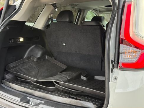 Used 2024 Honda CR-V EX-L image 8