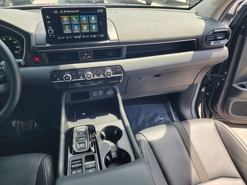 Certified 2025 Honda Pilot EX-L image 15