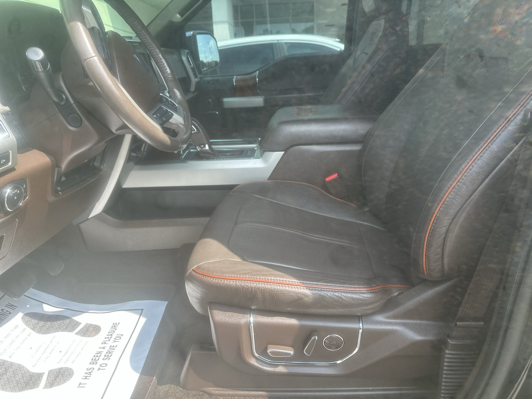 Used 2016 Ford F150 King Ranch w/ Equipment Group 601A Luxury AWD/4WD image 16