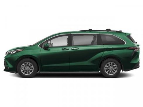 New 2026 Toyota Sienna XLE FWD image 3