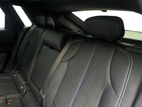 Used 2024 Cadillac Lyriq Luxury RWD image 34