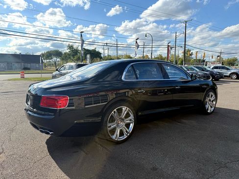 Used 2015 Bentley Flying Spur V8 image 12