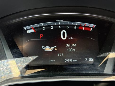 Used 2018 Honda CR-V EX image 11