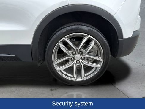 Certified 2023 Cadillac XT4 Sport FWD image 31