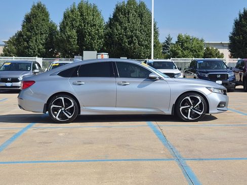 Certified 2019 Honda Accord Sport image 5