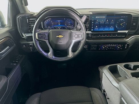 Used 2025 Chevrolet Silverado 1500 LT image 21