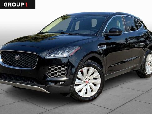 Used 2018 Jaguar E-PACE SE image 1