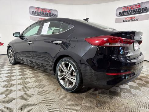 Used 2017 Hyundai Elantra Limited image 5