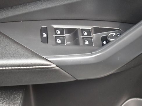 Used 2025 Volkswagen Jetta Sport FWD image 16