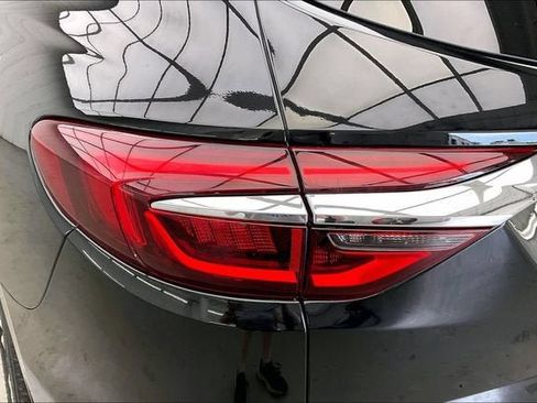 Certified 2021 Buick Enclave Avenir w/ Avenir Technology Package AWD/4WD image 27