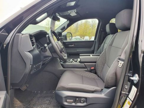 New 2026 Toyota Tundra SR5 AWD/4WD image 18