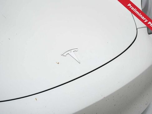 Used 2021 Tesla Model 3 Standard Range Plus RWD image 5
