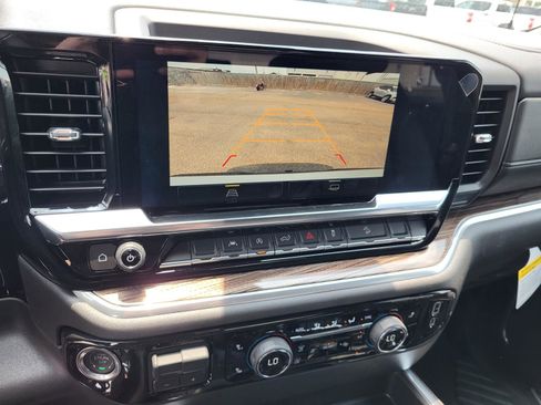 New 2026 Chevrolet Silverado 1500 LT Trail Boss w/ LPO, Dark Essentials Package AWD/4WD image 19