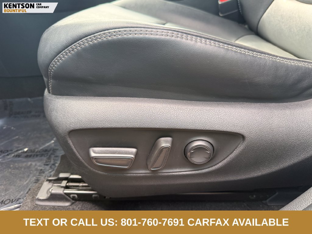 Used 2023 Toyota RAV4 XLE Premium AWD/4WD image 30