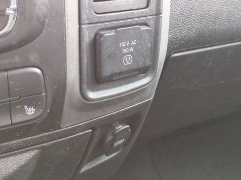 Used 2019 RAM 1500 Express w/ Wheel & Sound Group AWD/4WD image 30
