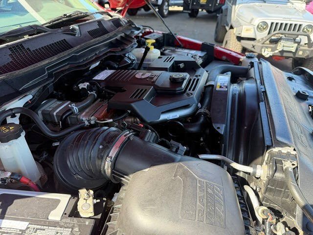 Used 2018 RAM 3500 Tradesman w/ Chrome Appearance Group AWD/4WD image 60