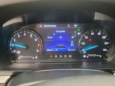 Used 2020 Ford Explorer XLT w/ Comfort Package AWD/4WD image 23