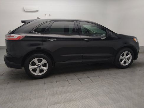 Used 2020 Ford Edge SE FWD image 10