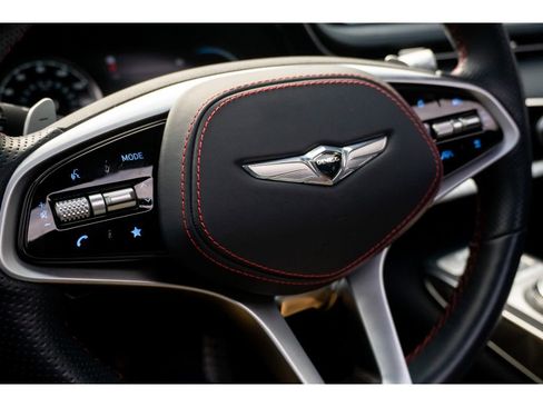 Used 2022 Genesis GV70 3.5T Sport w/ Sport Advanced Package AWD/4WD image 32