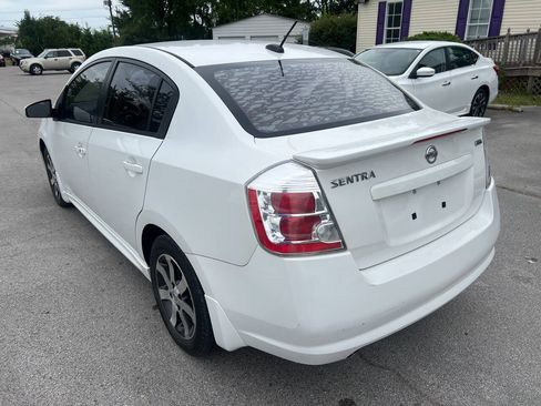 Used 2012 Nissan Sentra 2.0 SR w/ Special Edition Pkg FWD image 8