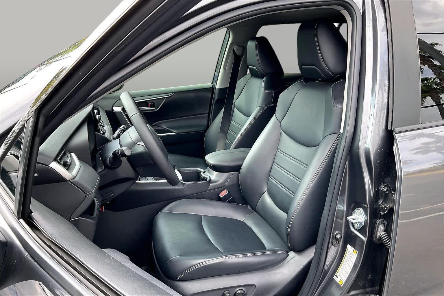 Used 2024 Toyota RAV4 XLE Premium w/ Weather Package FWD image 7