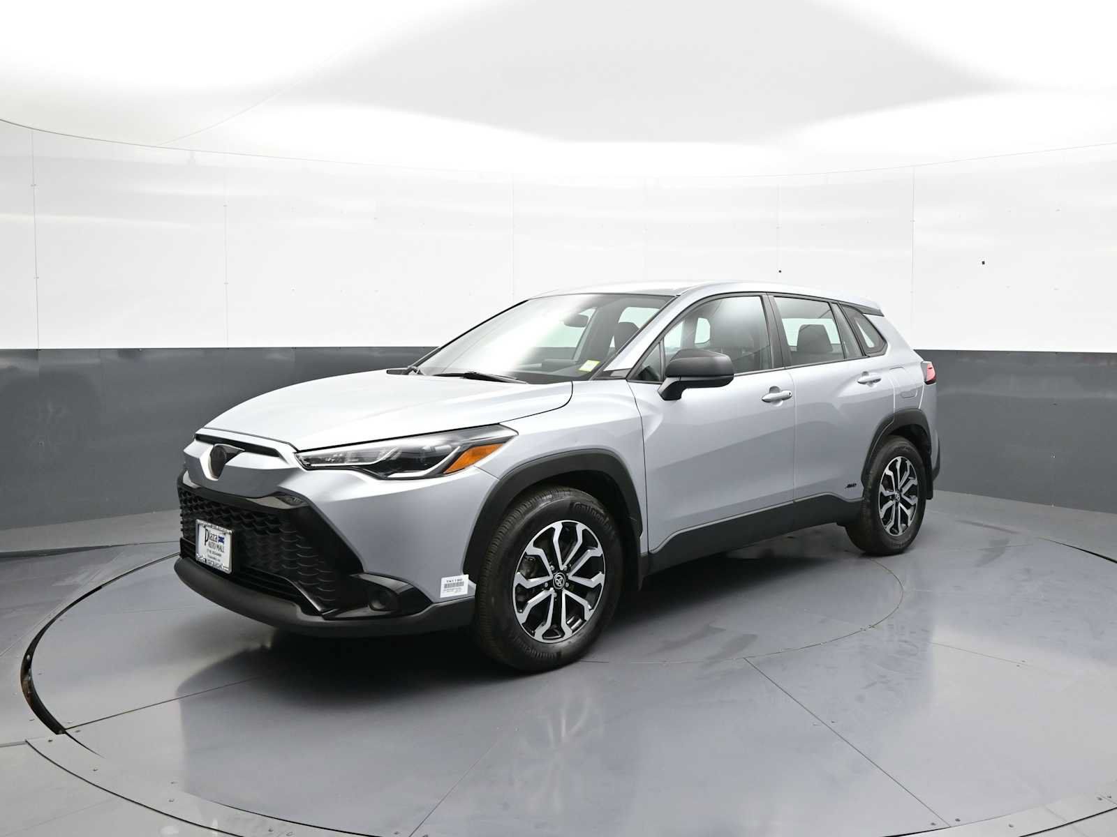 Certified 2024 Toyota Corolla Cross AWD Hybrid image 1