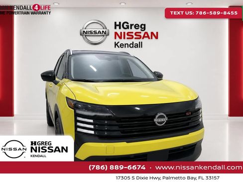 Used 2025 Nissan Kicks SR FWD image 1