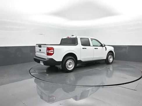 New 2026 Ford Maverick XL FWD image 8