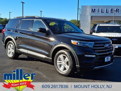 Certified 2023 Ford Explorer XLT w/ Equipment Group 202A