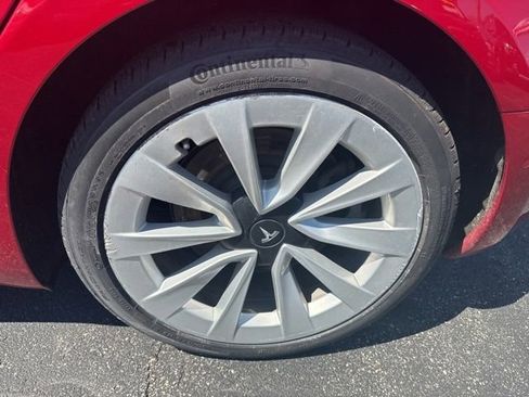 Used 2022 Tesla Model 3 Long Range image 15