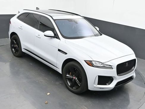 Used 2020 Jaguar F-PACE Checkered Flag image 34